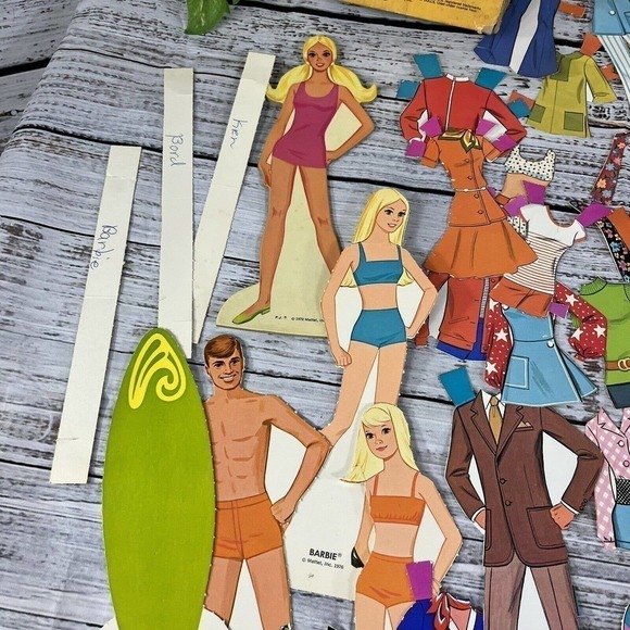 Vintage Toy 60 pc Malibu PJ Barbie Ken Magic Paper Dolls Clothes Surfer 1972 - Picture 7 of 16